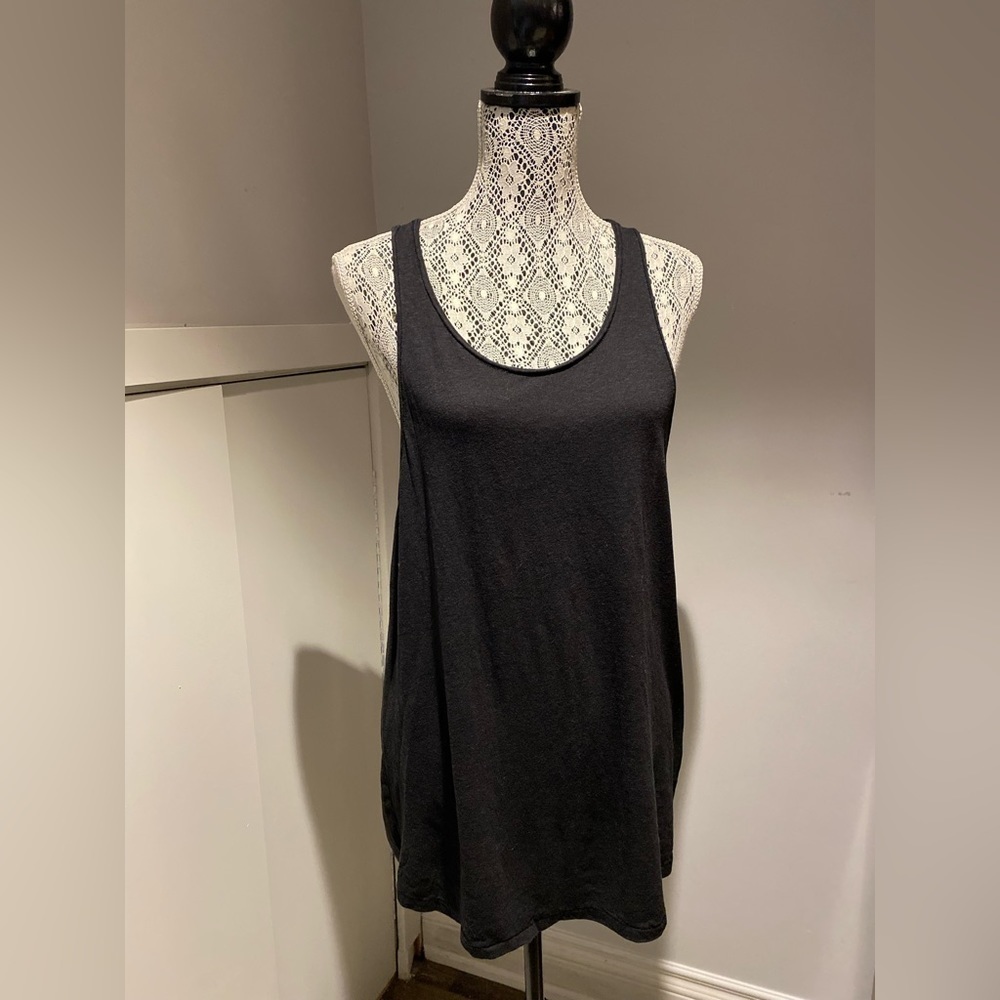 H&M long line tank top
